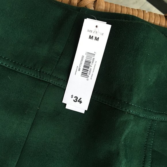 NWT Joe Fresh Green Suede Mini Skirt - Sz M - Picture 4 of 4